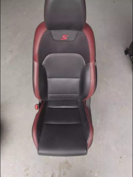 Ghế chỉnh điện Geely Coolray